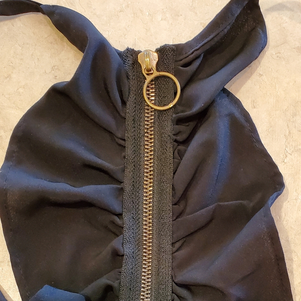 Prototype Ruffle Top - Picture 7 of 10
